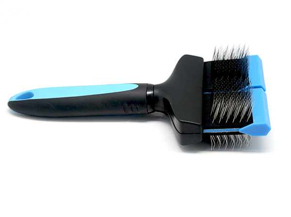 Flexible double slicker brush,large